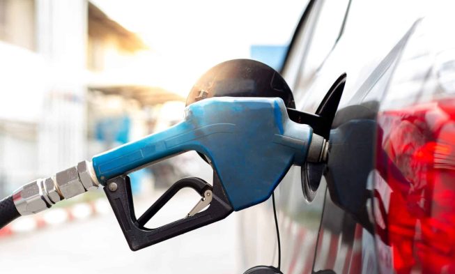 Benzin ile Motorin Ne Kadar? Güncel Fiyat img